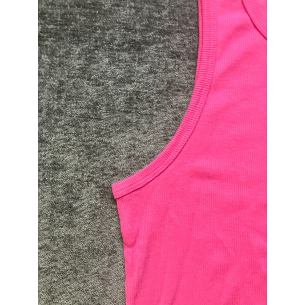 No Boundaries Tank Top Womens Medium 8/10 Hot Pink Ribbed Knit Cotton Round Neck - Picture 3 of 16